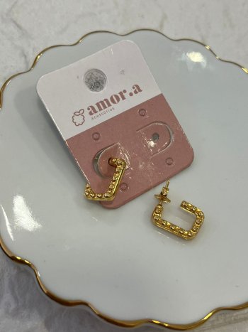 BRINCO QUADRADO ABERTO